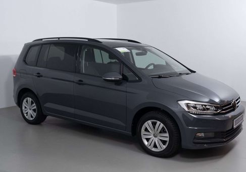 Volkswagen Touran, 2023 2