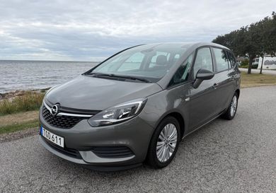 Opel Zafira, 2017