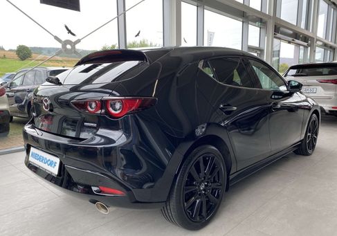Mazda 3, 2025
