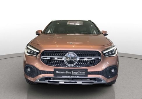Mercedes-Benz GLA 220, 2022 3