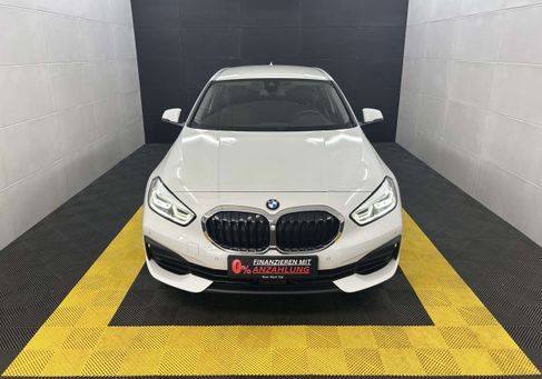 BMW 120, 2021