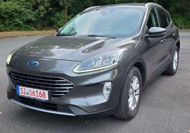Ford Kuga, 2020