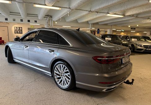 Audi A8, 2020 3