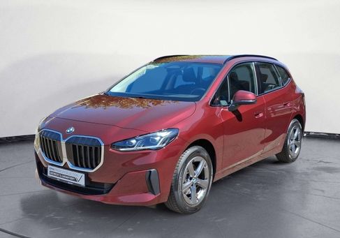 BMW 220, 2025 2