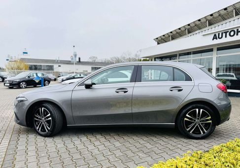Mercedes-Benz A 180, 2023