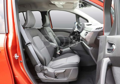 Renault Kangoo, 2025
