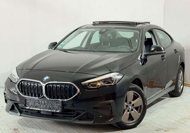 BMW 218, 2021