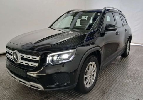Mercedes-Benz GLB 200, 2022