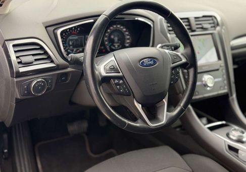 Ford Mondeo, 2022 3