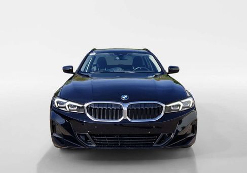 BMW 318, 2023