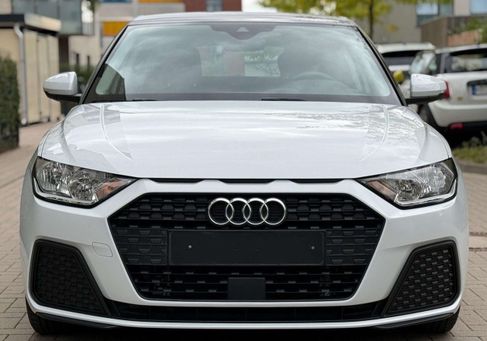 Audi A1, 2022