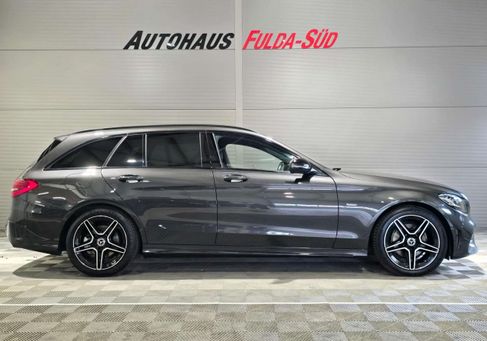 Mercedes-Benz C 220, 2021 3