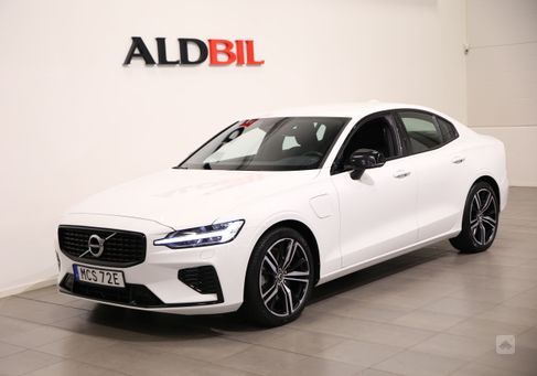 Volvo S60, 2022