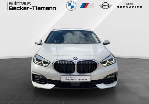 BMW 118, 2022 2