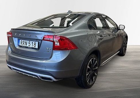 Volvo S60 Cross Country, 2017
