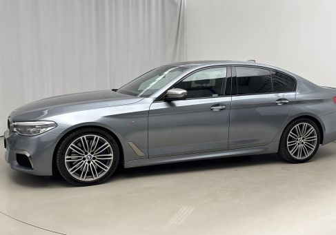 BMW M550, 2017