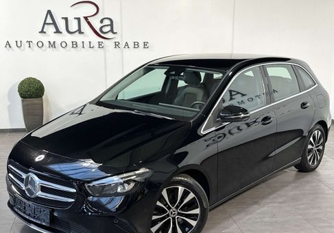 Mercedes-Benz B 200, 2022