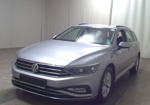 Volkswagen Passat, 2019