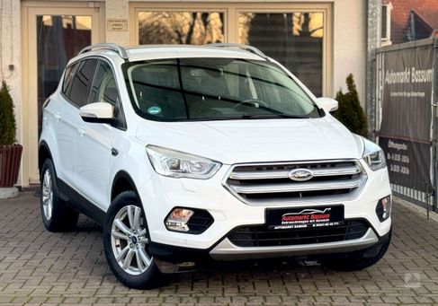 Ford Kuga, 2019