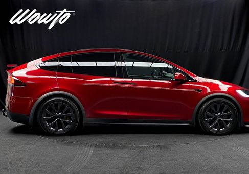 Tesla Model X, 2024