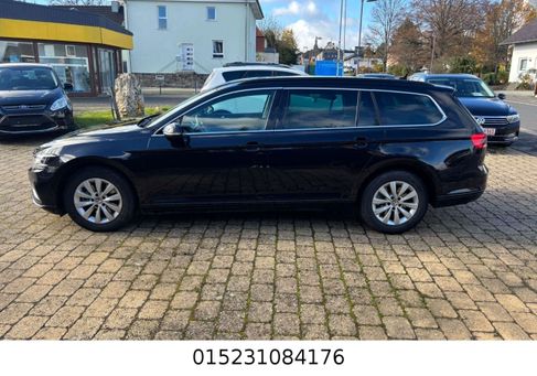 Volkswagen Passat Variant, 2022