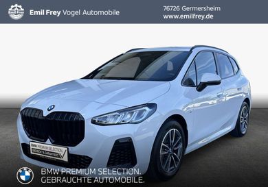 BMW 220, 2023