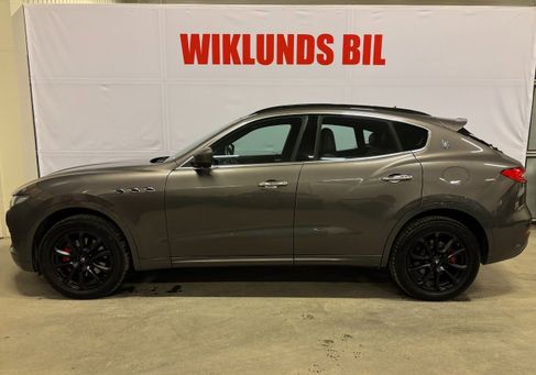 Maserati Levante, 2017