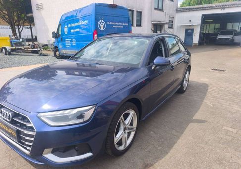 Audi A4, 2021