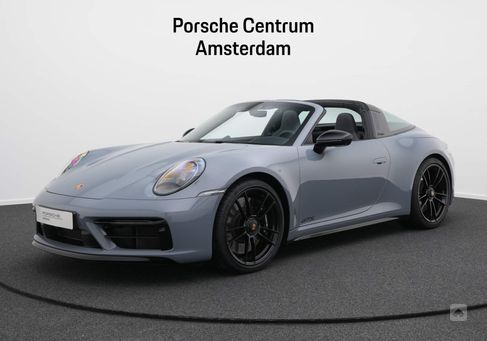 Porsche 992, 2023