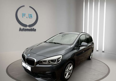 BMW 218, 2021 2