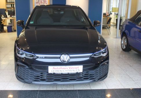 Volkswagen Golf, 2022 3