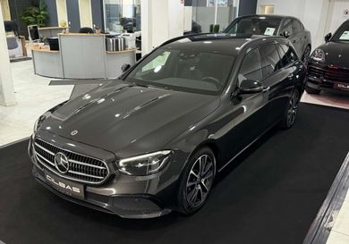 Mercedes-Benz E 220, 2023