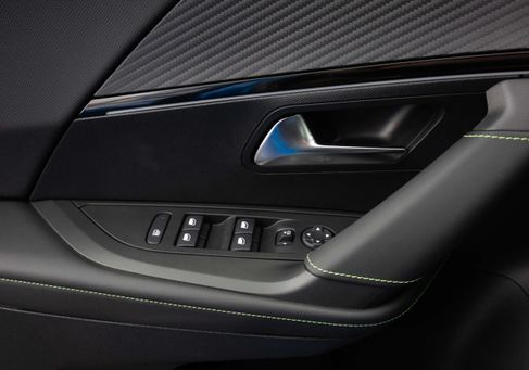 Peugeot 2008, 2021