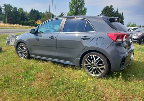 Kia Rio, 2021