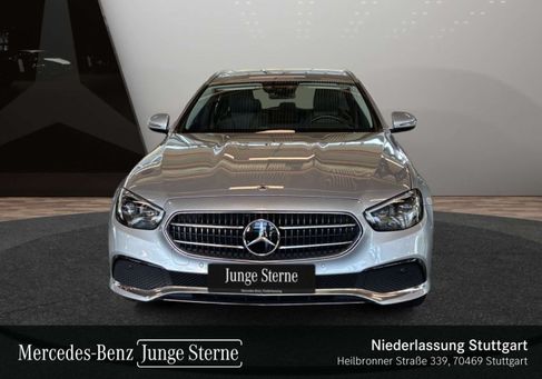 Mercedes-Benz E 300, 2021 3