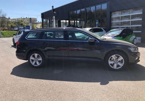 Volkswagen Passat Variant, 2022 3
