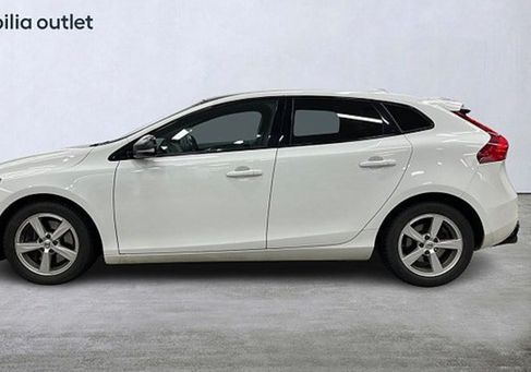 Volvo V40, 2016