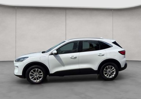 Ford Kuga, 2022