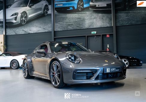 Porsche 992, 2021