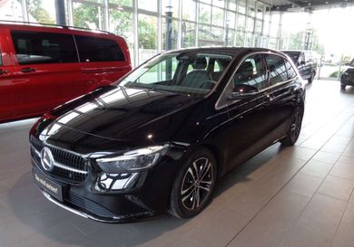 Mercedes-Benz B 200, 2024