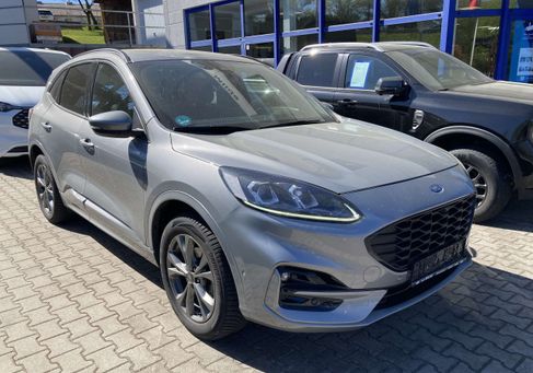 Ford Kuga, 2022