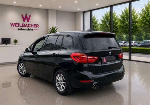 BMW 218, 2018 3