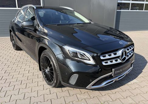 Mercedes-Benz GLA 200, 2018 3