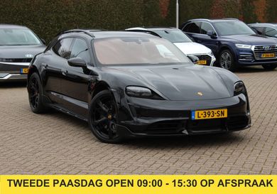 Porsche Taycan, 2021