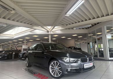BMW 330, 2018