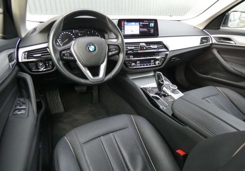 BMW 520, 2020