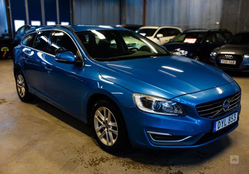 Volvo V60, 2015