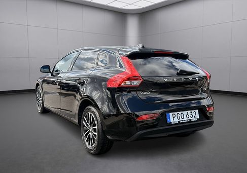 Volvo V40, 2017