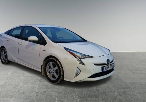 Toyota Prius, 2016