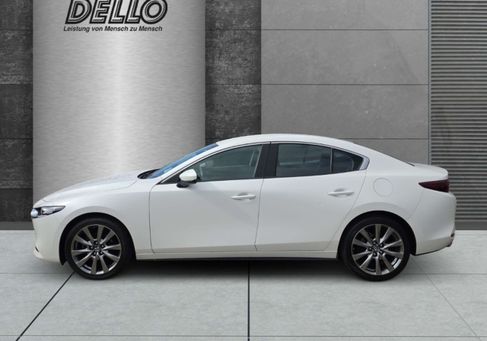 Mazda 3, 2021